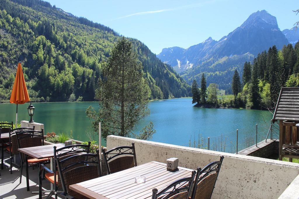 Berghotel Obersee Näfels Exteriör bild